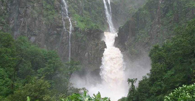 Waterfalls Near Mahabaleshwar